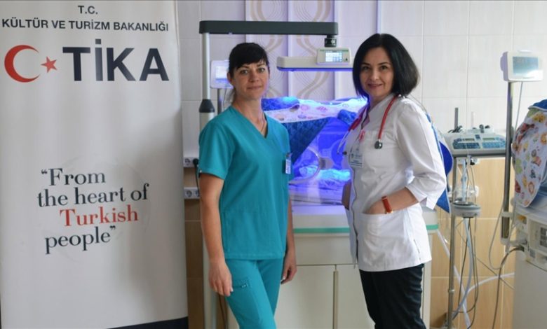 Turkiye poslala medicinsku pomoć dječjoj bolnici u ratom razorenoj Ukrajini Turkiye poslala medicinsku pomoć dječjoj bolnici u ratom razorenoj Ukrajini