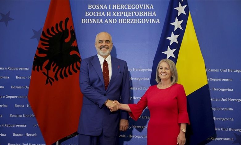 Albanski premijer Edi Rama stigao u radnu posjetu BiH Albanski premijer Edi Rama stigao u radnu posjetu BiH