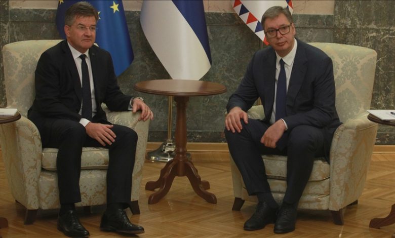 Vučić sa specijalnim predstavnikom EU-a za dijalog Beograda i Prištine Lajčakom Vučić sa specijalnim predstavnikom EU-a za dijalog Beograda i Prištine Lajčakom